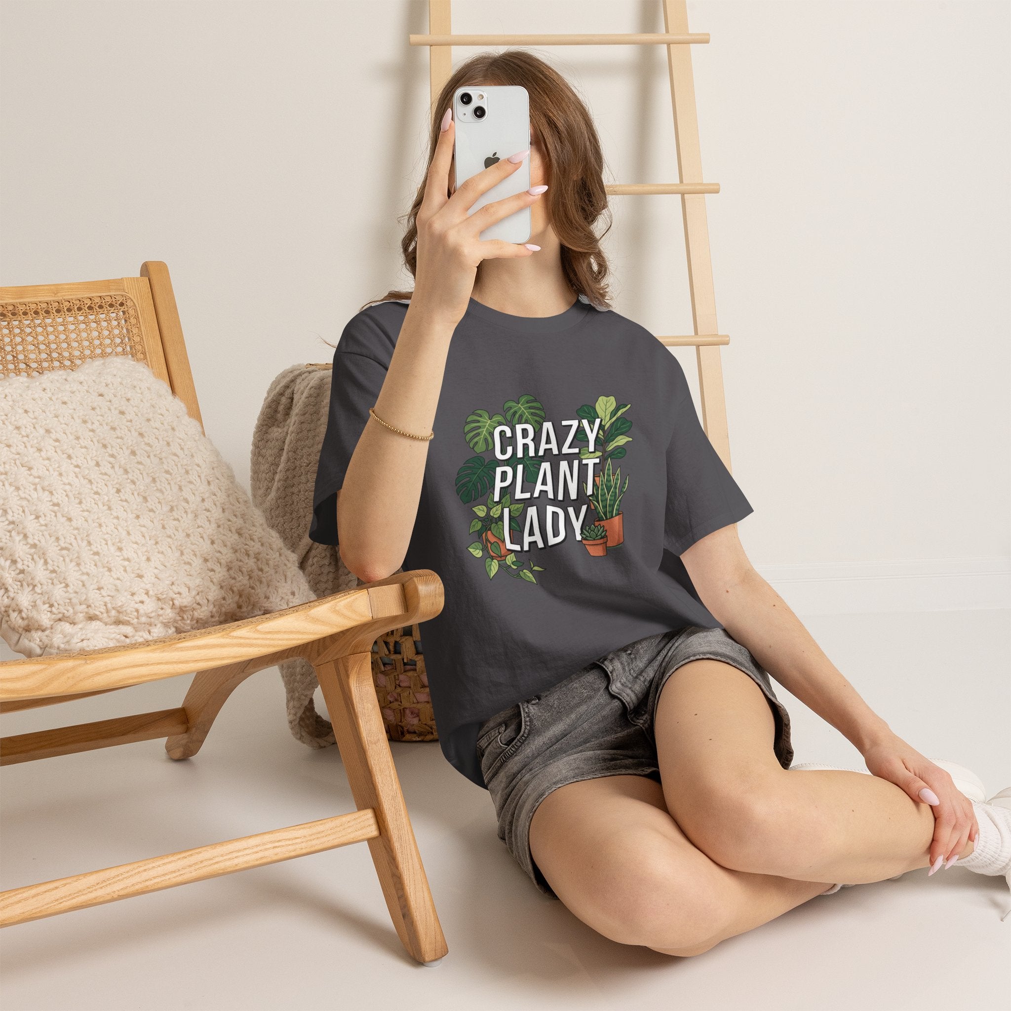 Plant Mami Tee